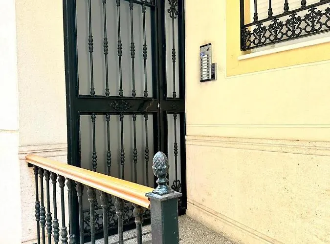 Appartement La Carihuela 2 *